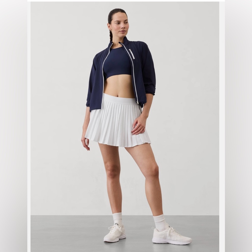 NWT Athleta Match Point Pleated Laseecut Skort Skirt Size Small